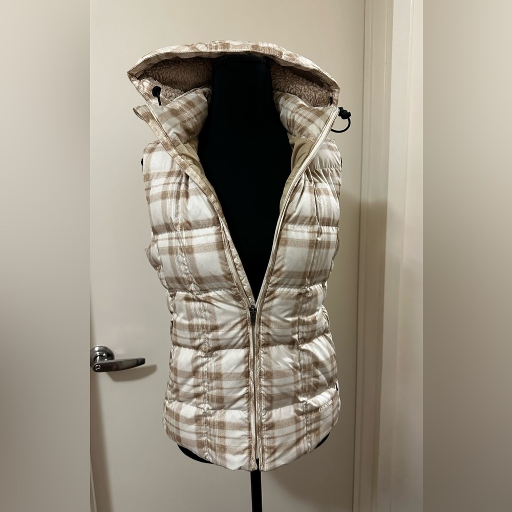 Patagonia Down With It Puffer Vest in Beige Plaid Driftwood.  Size S